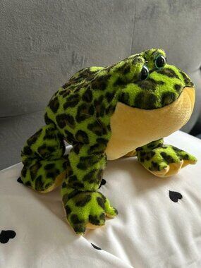 Green Cheetah Print Tree Frog Webkin